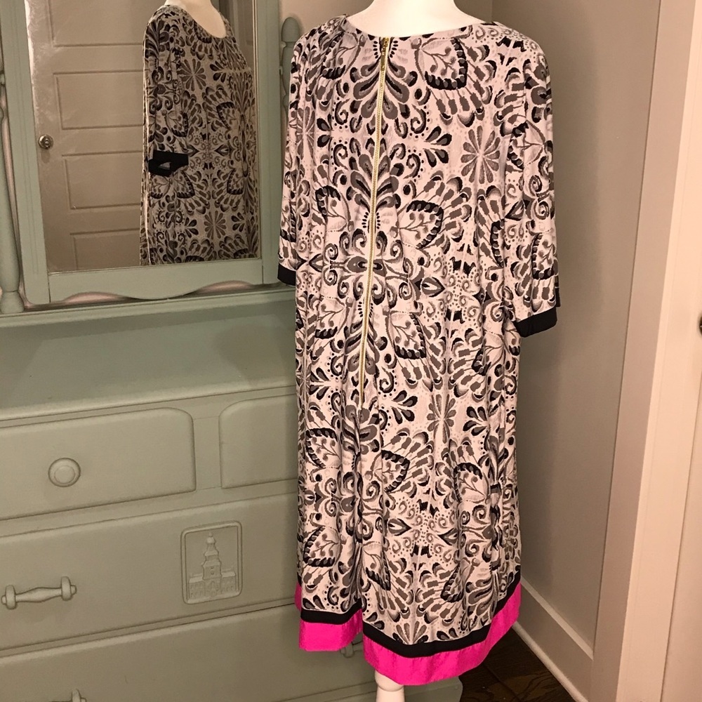Eliza J baroque scroll print in grey w/pink sz 20W - Picture 3 of 6